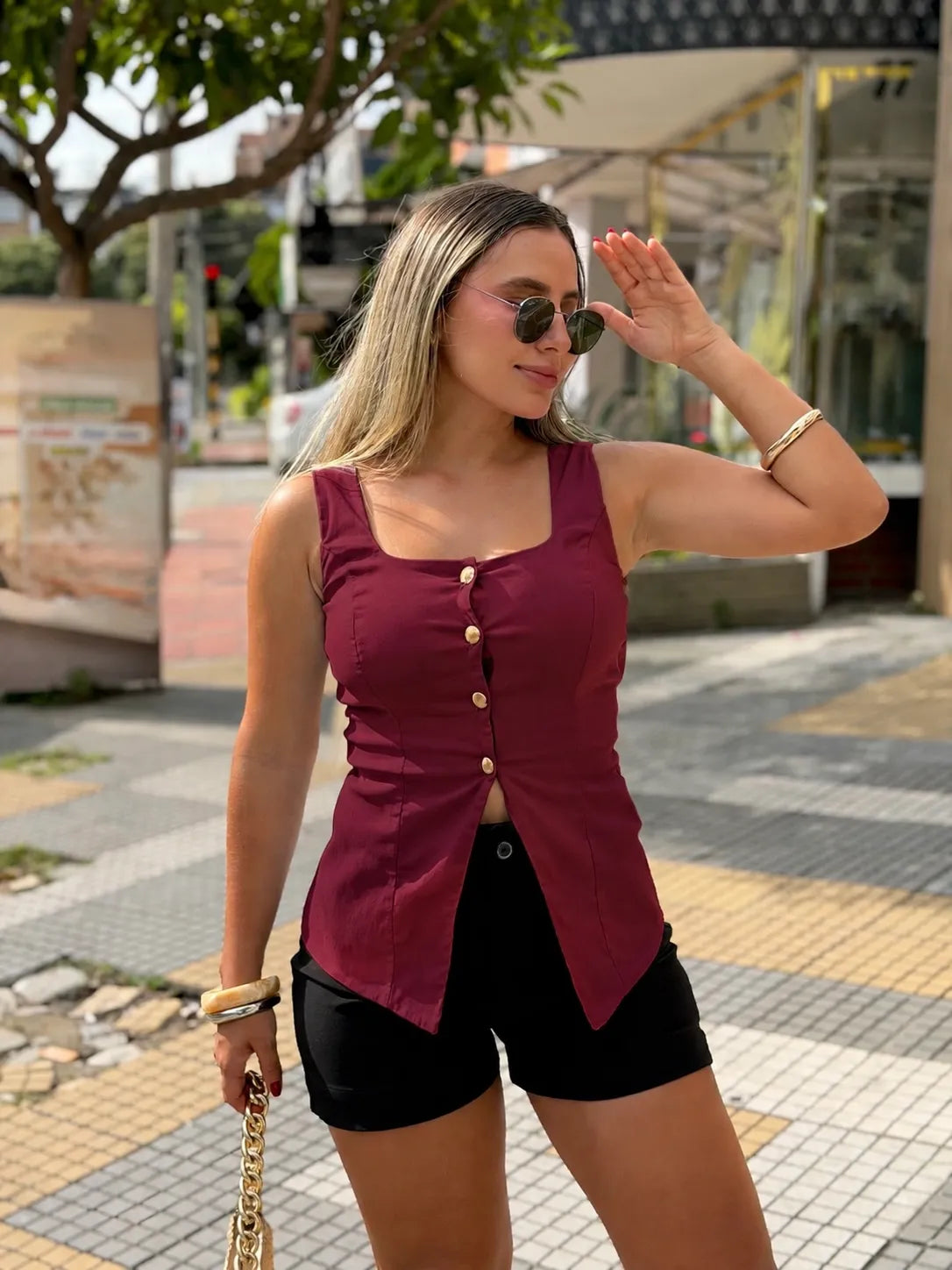 Top lucia