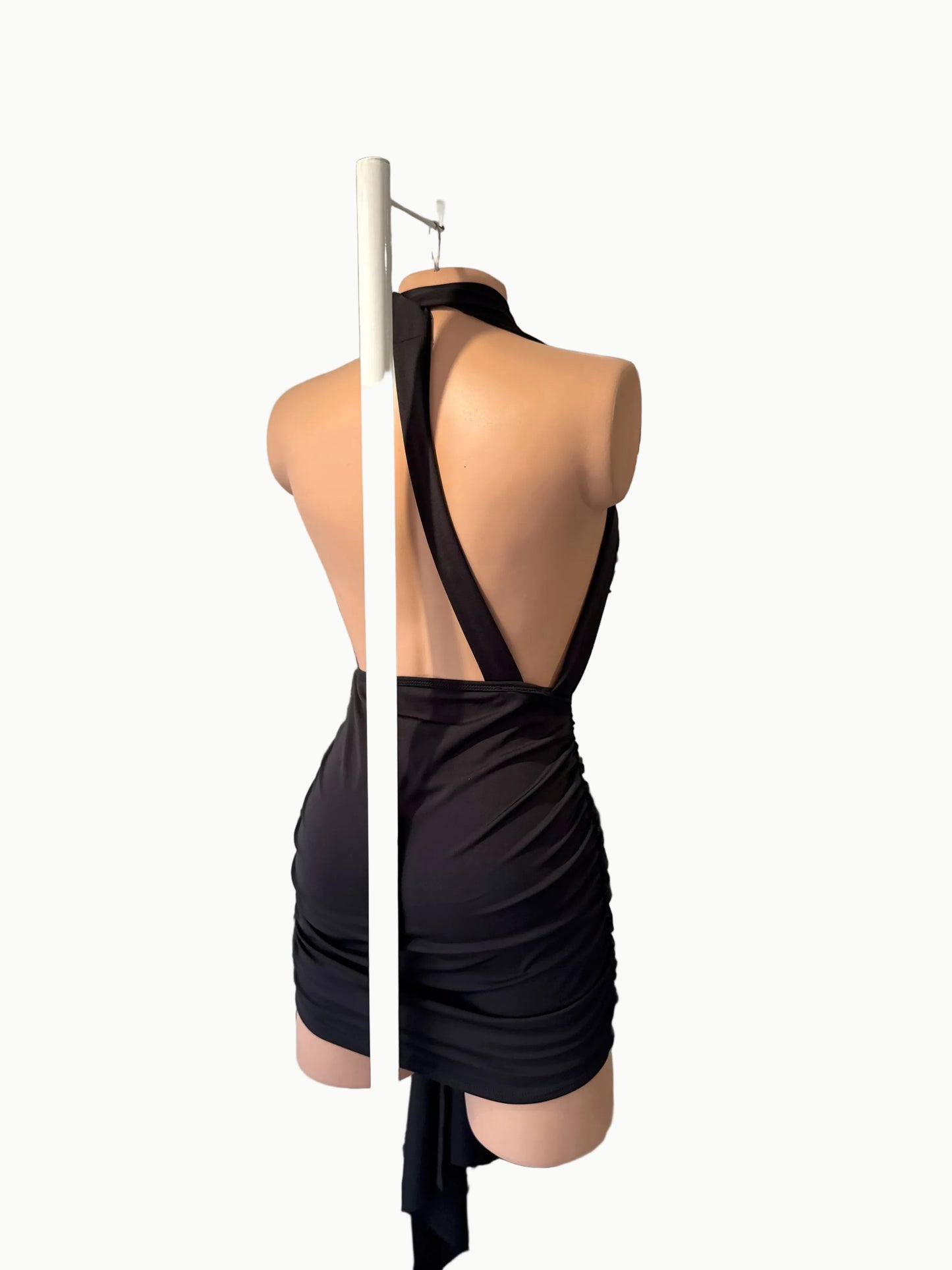 Vestido corto hebilla tira