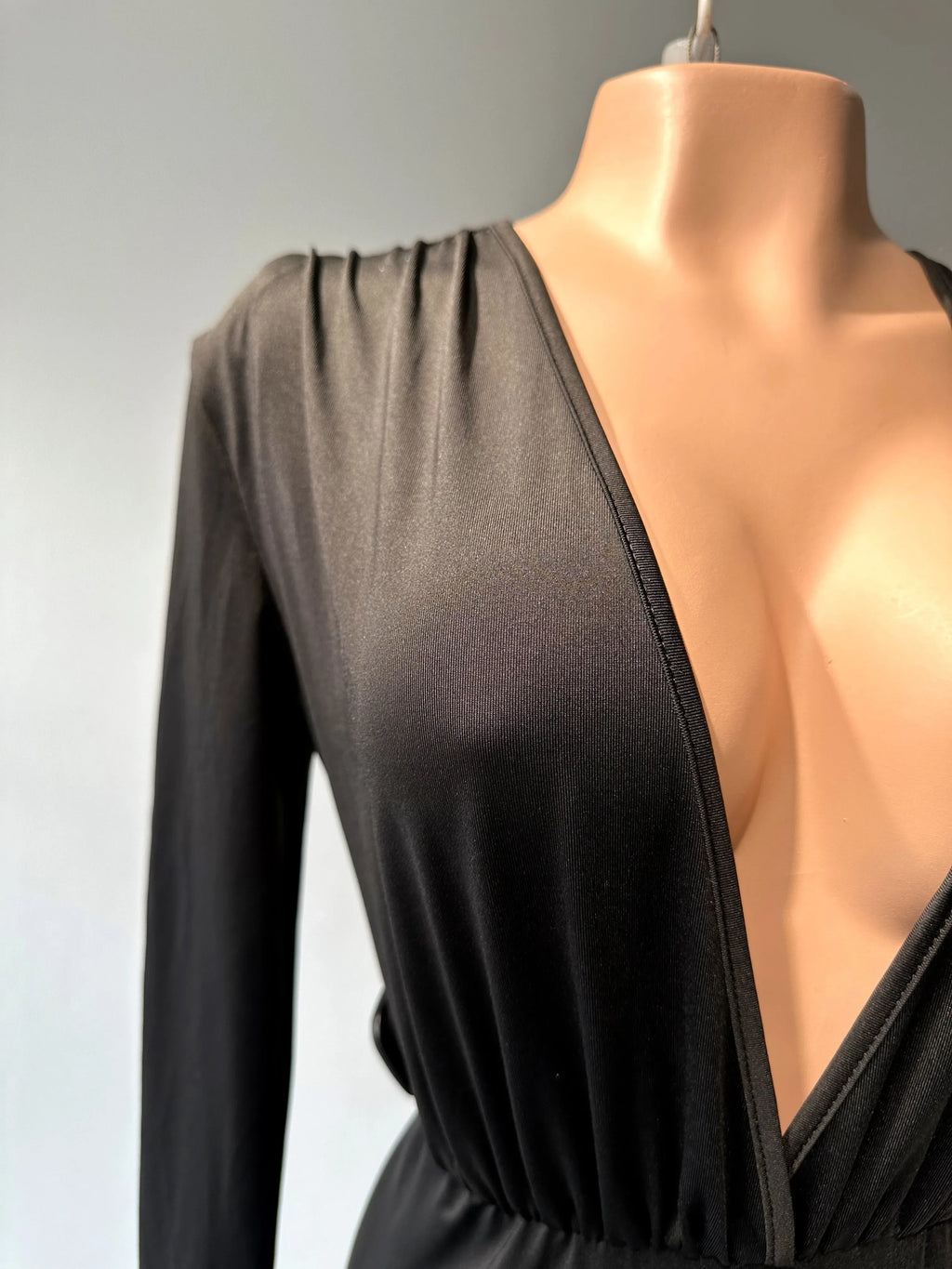 Enterizo MangL Ceñido Cuell profundo - Vacchi