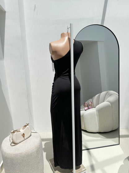 Vestido Largo Hombro Gigante Cintura