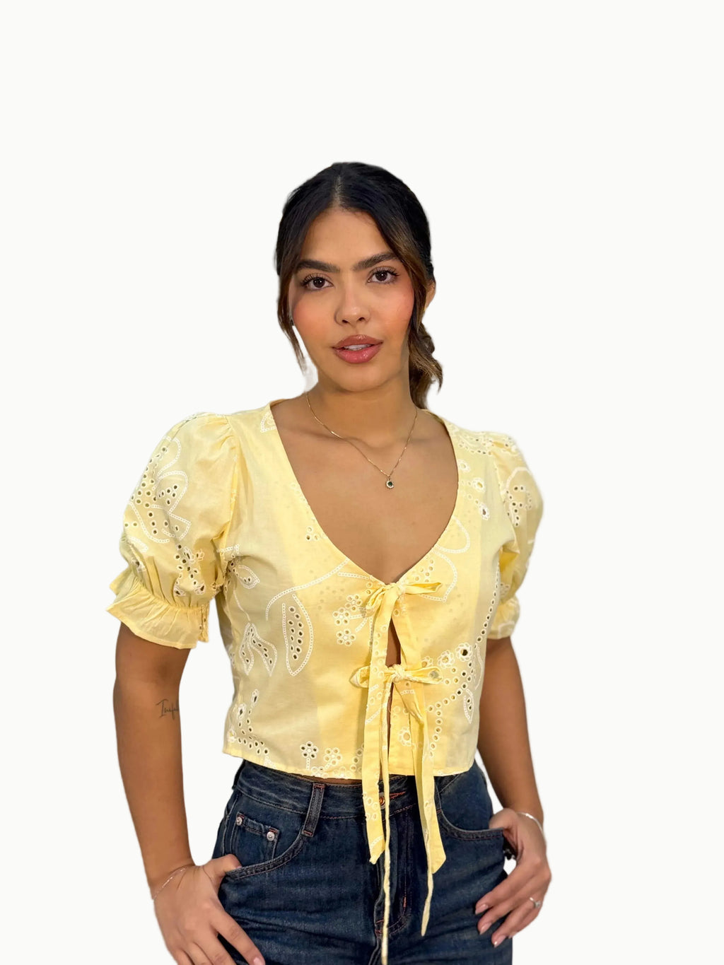 Blusa amarre ojalillo manga bomba - Vacchi